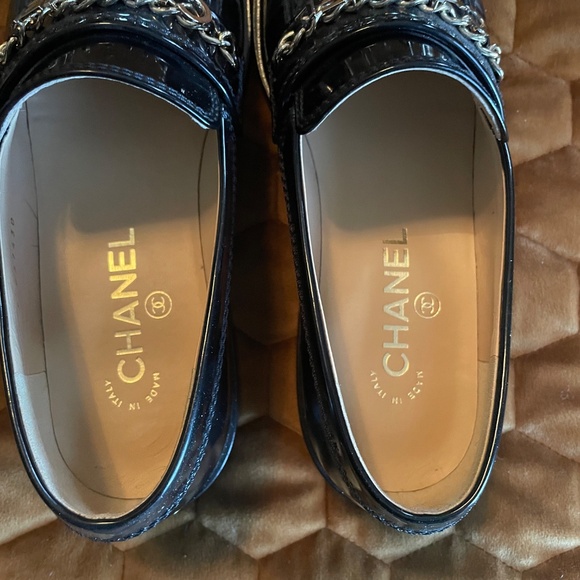 Chanel Moccasins Loafers NWB “Bonnie and Clyde” size 38.5 - Picture 4 of 11